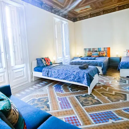 Oasis - Roger Lluria Auberge de jeunesse Barcelone